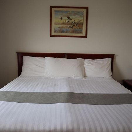 Destination Family Hotel Whitehorse Ngoại thất bức ảnh