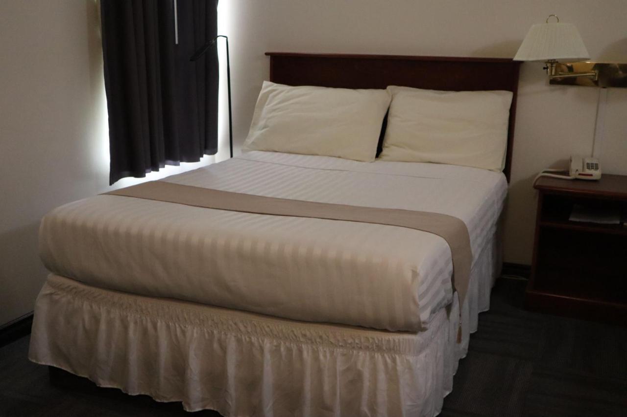 Destination Family Hotel Whitehorse Ngoại thất bức ảnh
