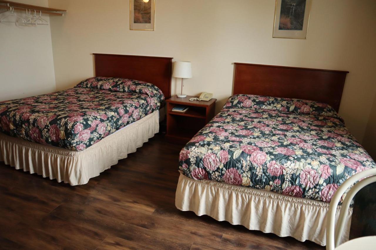 Destination Family Hotel Whitehorse Ngoại thất bức ảnh